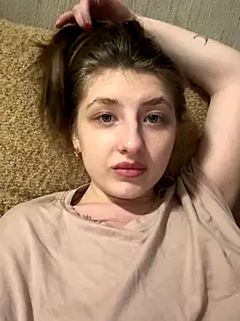 sexyy girl  online show from 19, 11, 2025