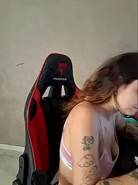 luuhcat09 online show from 17, 3, 2026