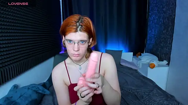 KIKI Krash online show from 3, 12, 2024