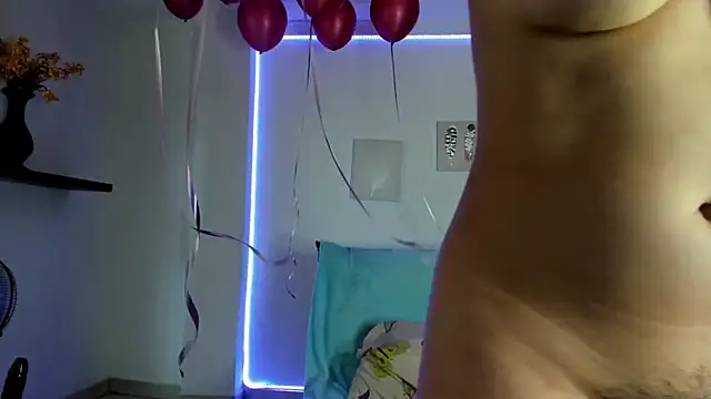 anniesweet- online show from 31, 10, 2025