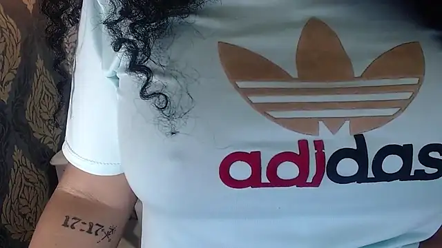 Snapshot of Sofiacowperx chatting on 21, 10, 2025 Sofiacowperx online show from 21, 10, 2025