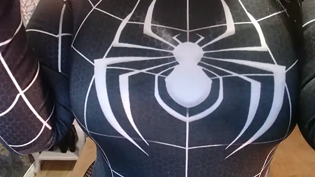 Snapshot of Sofiacowperx chatting on 25, 10, 2025 Sofiacowperx online show from 25, 10, 2025