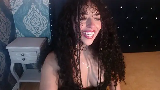Snapshot of Sofiacowperx chatting on 3, 11, 2025 Sofiacowperx online show from 3, 11, 2025