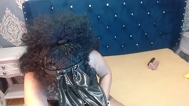 Sofiacowperx online show from 7, 2, 2026