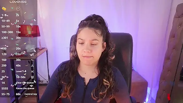 Snapshot of Jsneiidy_ATH chatting on 28, 9, 2025 Jsneiidy ATH online show from 28, 9, 2025