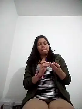 Snapshot of Carliina_Soussa chatting on 9, 2, 2025 Carliina Soussa online show from 9, 2, 2025