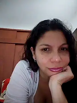 Snapshot of Carliina_Soussa chatting on 27, 2, 2025 Carliina Soussa online show from 27, 2, 2025