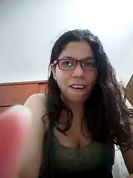 Snapshot of Carliina_Soussa chatting on 13, 3, 2025 Carliina Soussa online show from 13, 3, 2025