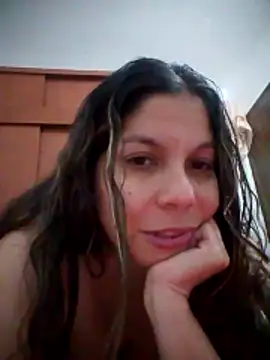 Snapshot of Carliina_Soussa chatting on 10, 10, 2025 Carliina Soussa online show from 10, 10, 2025