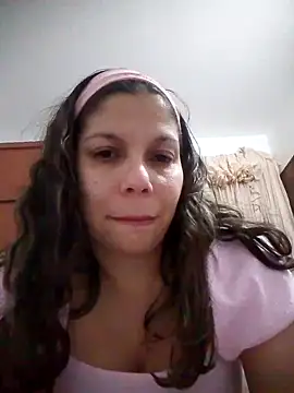 Snapshot of Carliina_Soussa chatting on 16, 11, 2025 Carliina Soussa online show from 16, 11, 2025