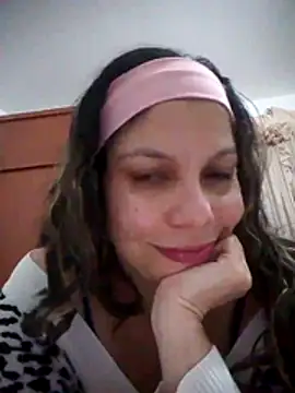 Snapshot of Carliina_Soussa chatting on 17, 11, 2025 Carliina Soussa online show from 17, 11, 2025