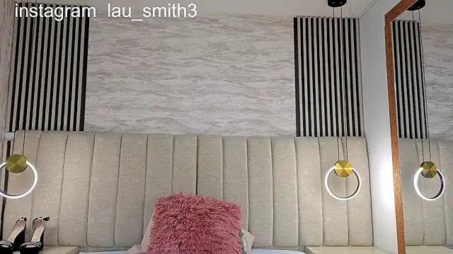 laura smith33 online show from 4, 2, 2026