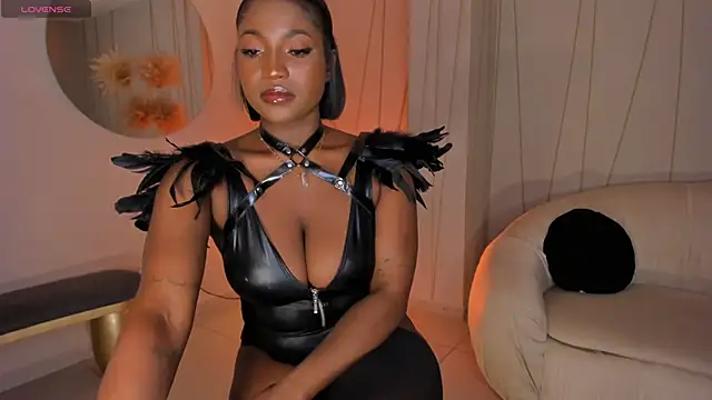 SavannahStorm online show from 15, 1, 2025
