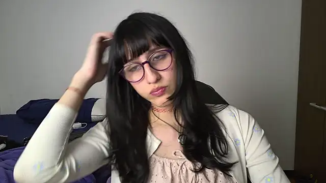 Snapshot of Alice_love29 chatting on 9, 1, 2025 Alice love29 online show from 9, 1, 2025