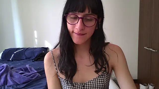 Snapshot of Alice_love29 chatting on 12, 1, 2025 Alice love29 online show from 12, 1, 2025