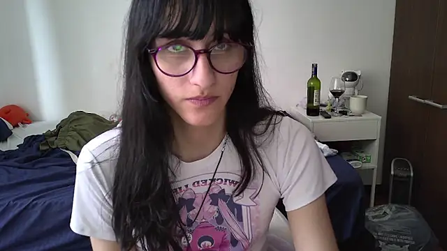 Snapshot of Alice_love29 chatting on 8, 2, 2025 Alice love29 online show from 8, 2, 2025