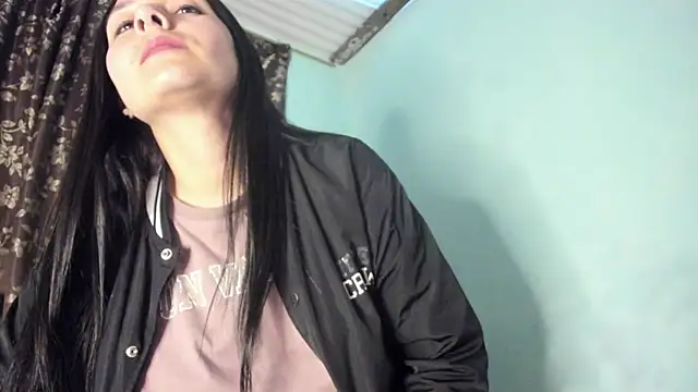 Nathaly love96 online show from 7, 2, 2026