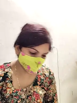 illay love online show from 7, 3, 2025