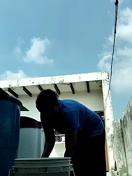 illay love online show from 4, 10, 2025