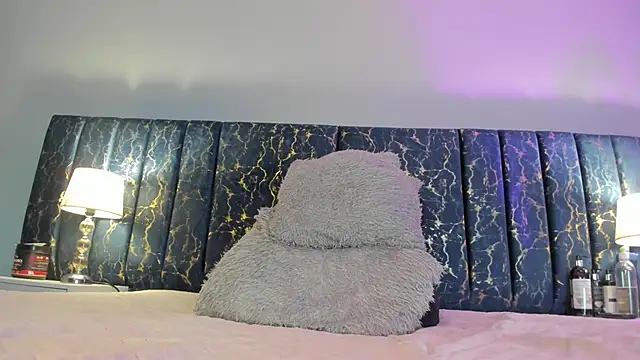 Sophia Lemos online show from 13, 11, 2025