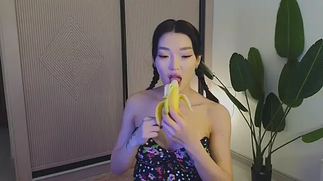 AudreyMell online show from 3, 12, 2024