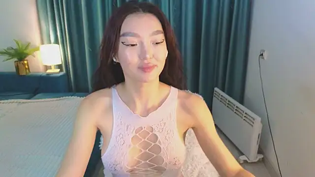 AudreyMell online show from 3, 11, 2025