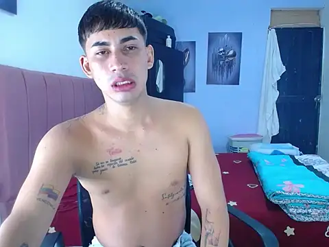 Snapshot of boy_latino_sex chatting on 16, 9, 2025 boy latino sex online show from 16, 9, 2025