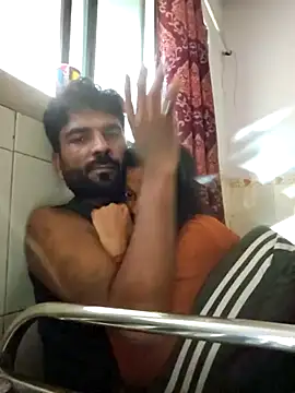 Snapshot of Karanshrimali chatting on 4, 10, 2025 Karanshrimali online show from 4, 10, 2025