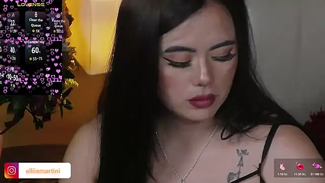 EllieMartini online show from 15, 11, 2025