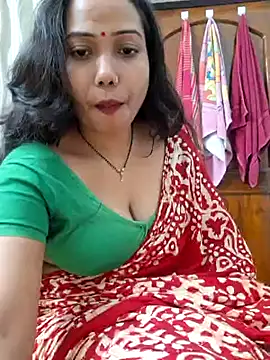 DREAM GIRL-30 online show from 1, 1, 2025