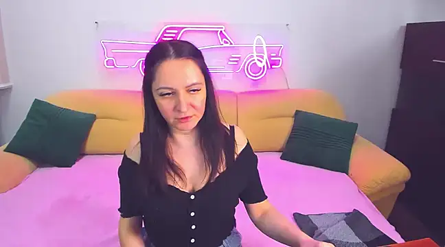 Snapshot of AngellLika chatting on 19, 12, 2024 AngellLika online show from 19, 12, 2024