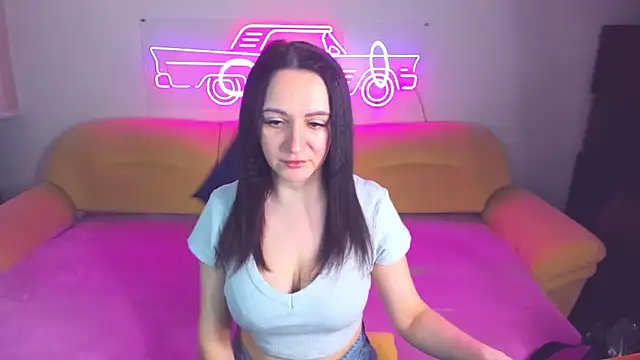 Snapshot of AngellLika chatting on 7, 2, 2025 AngellLika online show from 7, 2, 2025