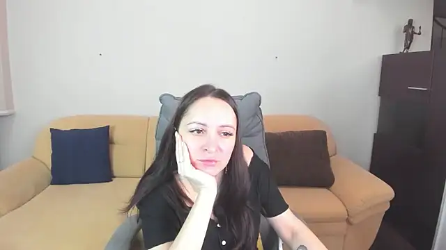 Snapshot of AngellLika chatting on 24, 11, 2025 AngellLika online show from 24, 11, 2025