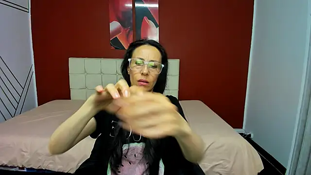 Abrillee1 online show from 29, 12, 2024