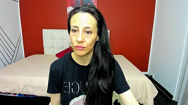 Abrillee1 online show from 29, 12, 2024