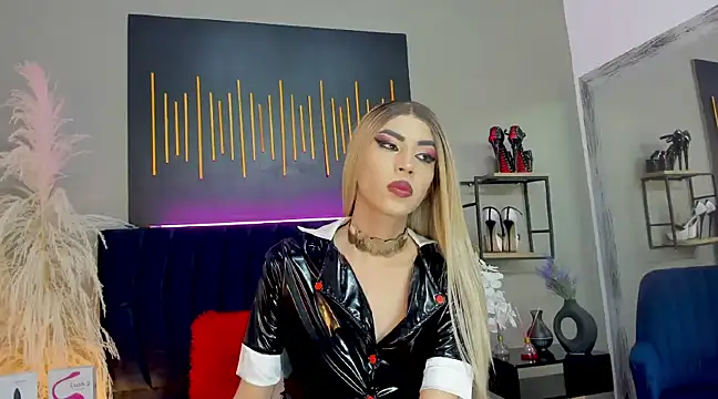 BrianaSchafer online show from 20, 12, 2024