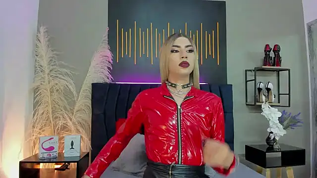 BrianaSchafer online show from 5, 2, 2025