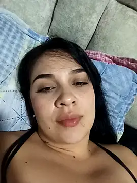 brianaGuzman online show from 17, 12, 2025