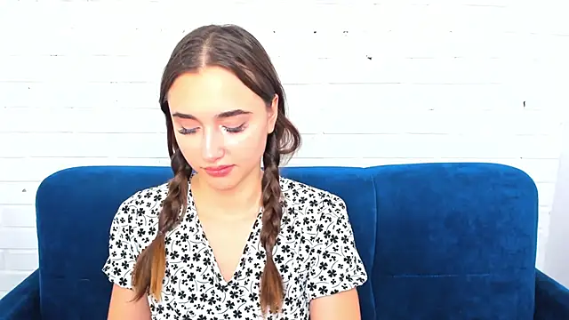 EvaLil online show from 5, 1, 2025