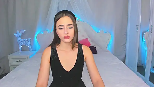 EvaLil online show from 11, 1, 2025