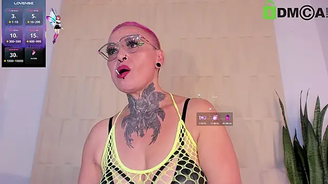 SandyyRose online show from 13, 9, 2025