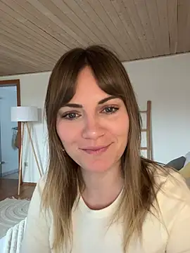 Snapshot of Milla__one chatting on 9, 1, 2025 Milla one online show from 9, 1, 2025