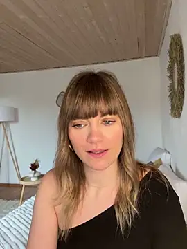 Snapshot of Milla__one chatting on 30, 1, 2025 Milla one online show from 30, 1, 2025