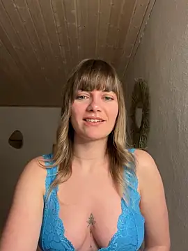 Snapshot of Milla__one chatting on 3, 2, 2025 Milla one online show from 3, 2, 2025