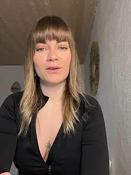 Snapshot of Milla__one chatting on 12, 2, 2025 Milla one online show from 12, 2, 2025