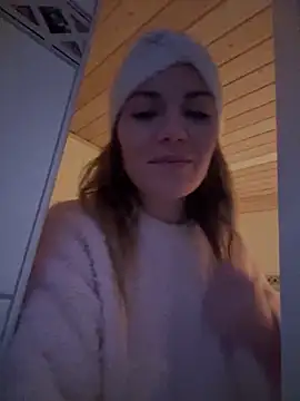 Snapshot of Milla__one chatting on 14, 2, 2025 Milla one online show from 14, 2, 2025