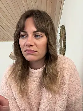 Snapshot of Milla__one chatting on 19, 2, 2025 Milla one online show from 19, 2, 2025