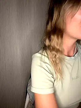 Snapshot of Milla__one chatting on 20, 9, 2025 Milla one online show from 20, 9, 2025