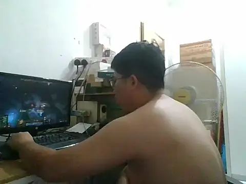 shyboymasturbation online show from 20, 1, 2025