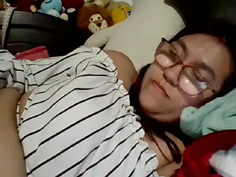 dafne19  online show from 6, 1, 2025